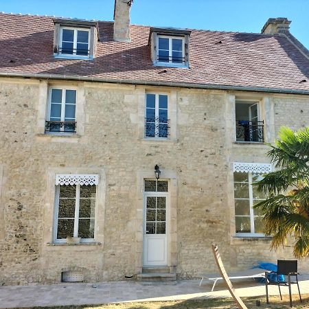 La Chambre Des Remparts Falaise  Exterior photo